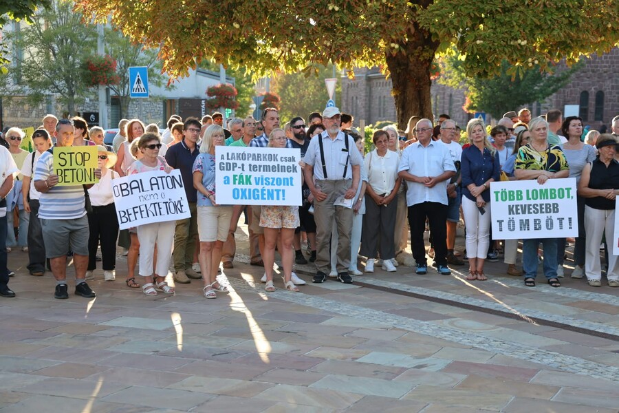 260923 tüntetés 3